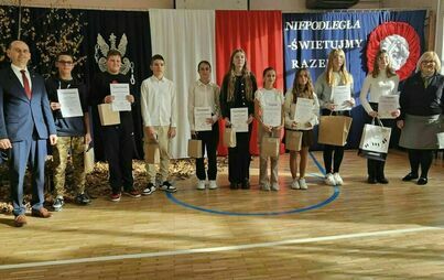 Zdjęcie do PODSUMOWANIE TYGODNIA PATRIOTYCZNEGO W SP 7